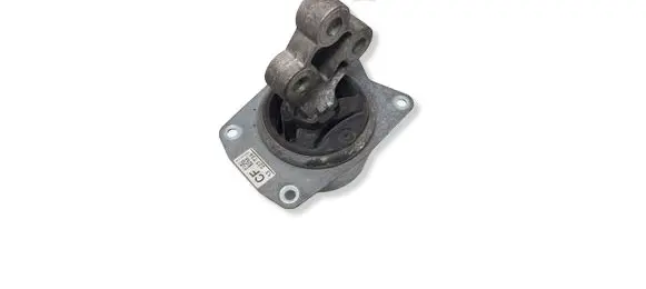 Opel Insignia A Engine mount bracket 13227734