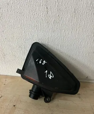 Mercedes-Benz E W211 Intake resonator A6421400087