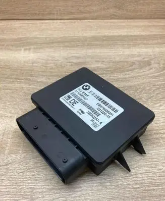 BMW 5 F10 F11 Hand brake control module 6799083 23122010 Used