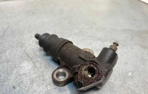 Subaru Forester SG Clutch master cylinder NABOO