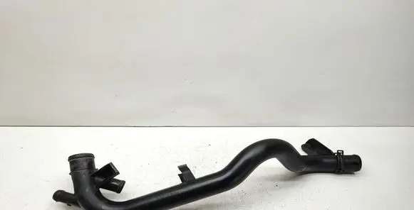 Engine coolant pipe/hose