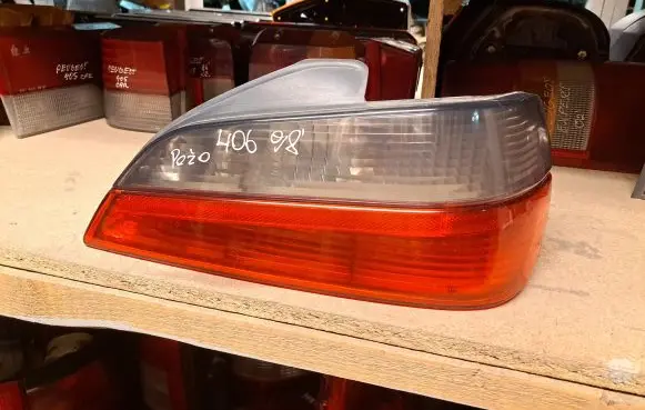 Peugeot 406 Rear/tail lights 2255 2255D
