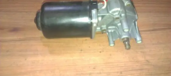 Renault Megane I Wiper motor nneustatyta