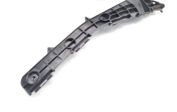 Toyota Avensis T270 Rear bumper mounting bracket 52576-05041