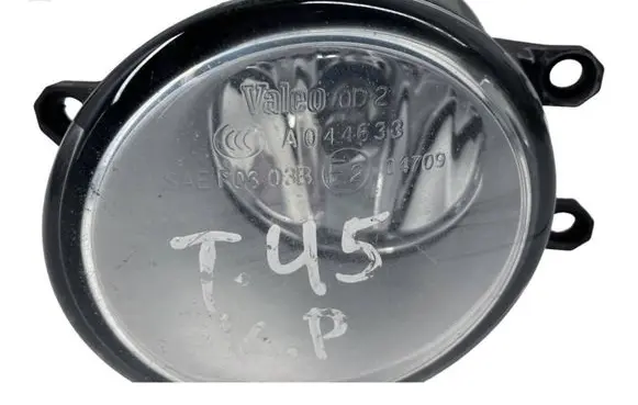 Toyota Avensis T270 Front fog light 812200D042 89207411