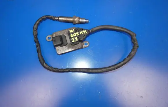Mercedes-Benz C W205 Lambda probe sensor A0009051512 22032503440 A3C033986002