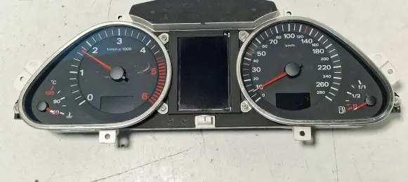 Audi A6 S6 C6 4F Speedometer (instrument cluster) 4F0920900S 4F0910900A 503000731201