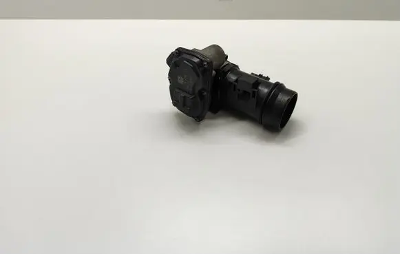 BMW 5 F10 F11 Throttle valve 7810752 13547810752 1354781075203