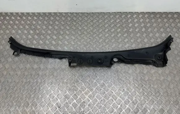 BMW 5 F10 F11 Wiper trim 74850810