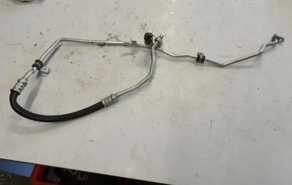 Dacia Jogger Air conditioning (A/C) pipe/hose 924400644R