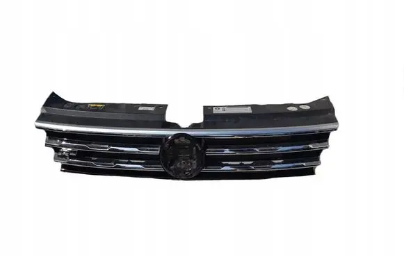 Volkswagen Tiguan Front bumper upper radiator grill 5NA853653