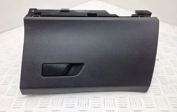 DS Automobiles 4 II Glove box 2438849X