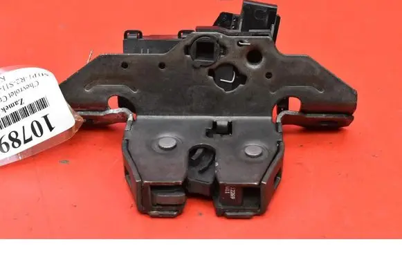 Chevrolet Cruze Tailgate/trunk/boot lock/catch/latch 13585478