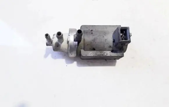 Audi A6 S6 C4 4A Turbo solenoid valve 059906627 7.21903.21