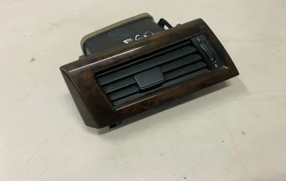Dash center air vent grill