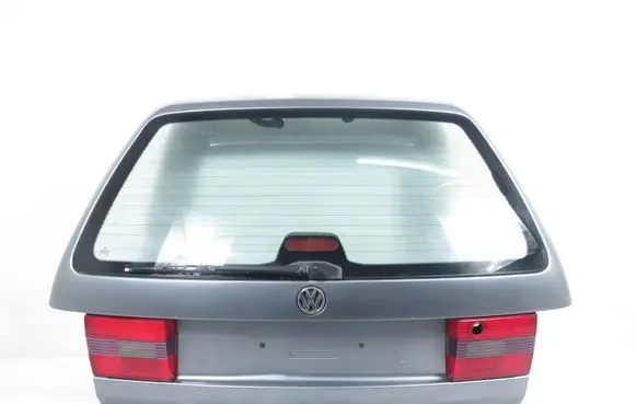 Volkswagen PASSAT B4 Tailgate/trunk/boot lid 