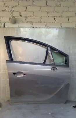 Opel Meriva B Front door 