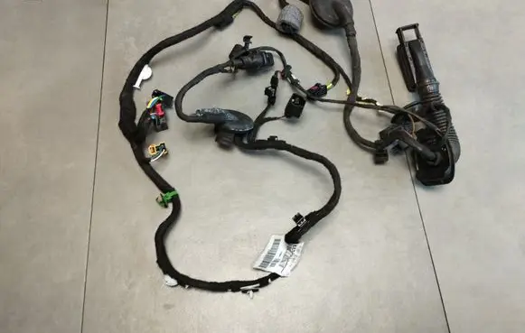 Audi A8 S8 D4 4H Rear door wiring loom 4H0971687CH B010766