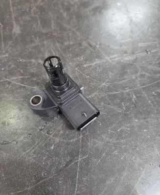 BMW 3 F30 F35 F31 Air pressure sensor 8637900 010270