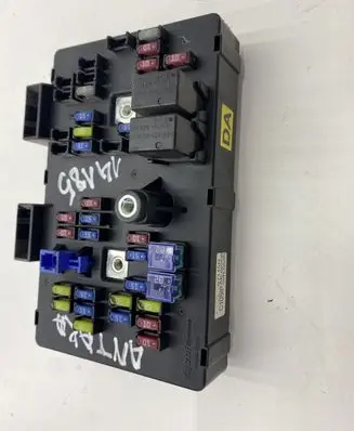 Opel Antara Fuse module 07115N C105IP 62208