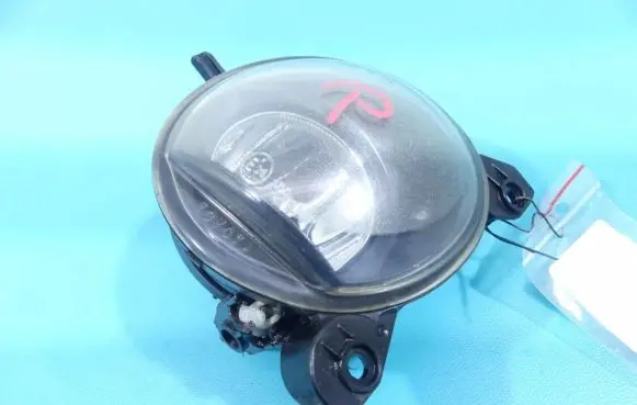 Toyota Corolla Verso E121 Front fog light 81210-0F010 IMPRK1307819