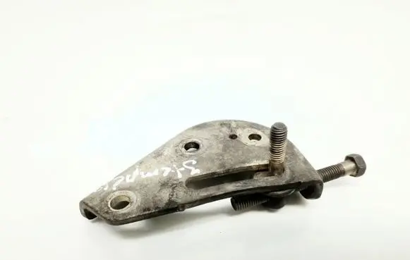 Nissan Primera Generator/alternator belt tensioner