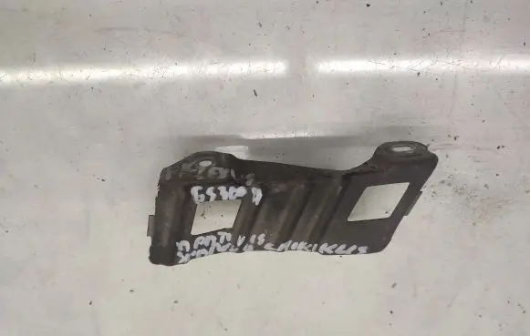 Lexus GS 250 350 300H 450H Fender mounting bracket