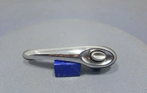 Chevrolet PT Cruiser Front door exterior handle 04724913AC