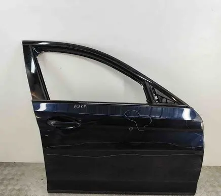 BMW 5 G30 G31 Front door 7408962