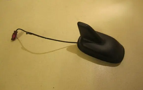 Volkswagen Touran I Aerial GPS antenna 3C0035507