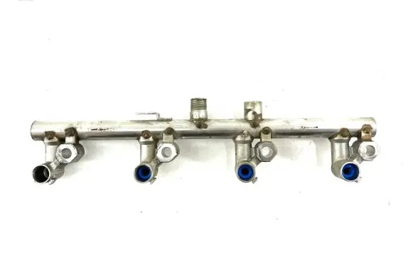 Mercedes-Benz C W204 Fuel main line pipe A2710705495