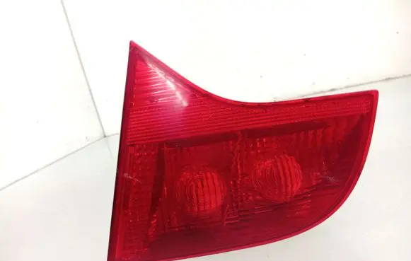 Audi A4 S4 B7 8E 8H Tailgate rear/tail lights 8E9945094