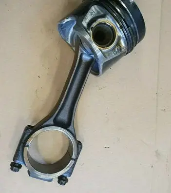 Volkswagen Amarok Piston with connecting rod 03L 2H0