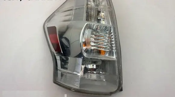 Toyota Prius+ (ZVW40) Rear/tail lights