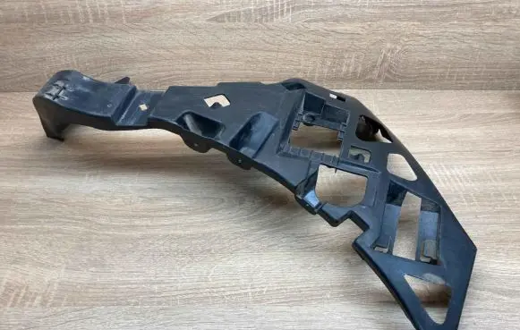 Mercedes-Benz S W222 Front bumper mounting bracket Aad611 RightSide