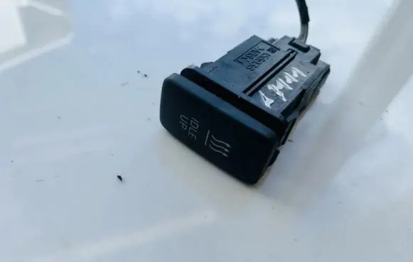 Toyota Avensis Verso Seat heating switch 156936