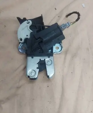 Audi A4 S4 B8 8K Tailgate/trunk/boot lock/catch/latch 4F5827505D