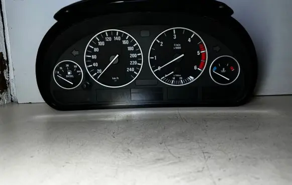 BMW 5 E39 Speedometer (instrument cluster) 62116914914 6914914 110008735136