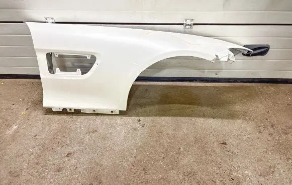 Mercedes-Benz AMG GT R190 C190 Fender A1908811014