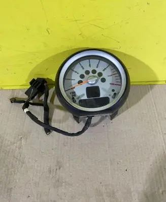 Mini One - Cooper Coupe R56 Tachometer 