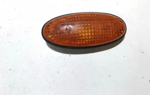 Nissan Almera Tino Front fender indicator light 6r01458