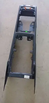 Audi Q7 4L Armrest 4L1863244C 24042012 10089