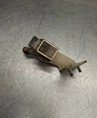 Mercedes-Benz E W211 Air suspension front height level sensor A0105427717