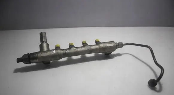 Opel Astra J Fuel main line pipe