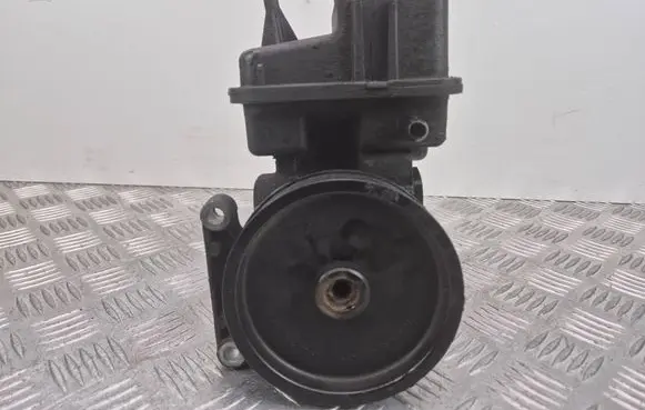 Power steering pump