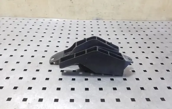 Radiator support slam panel bracket