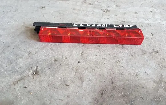 Ford Focus Third/center stoplight