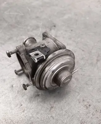 BMW 5 E60 E61 EGR valve 7804380