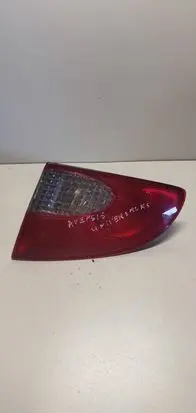 Toyota Avensis T220 Tailgate rear/tail lights 23300202 100498