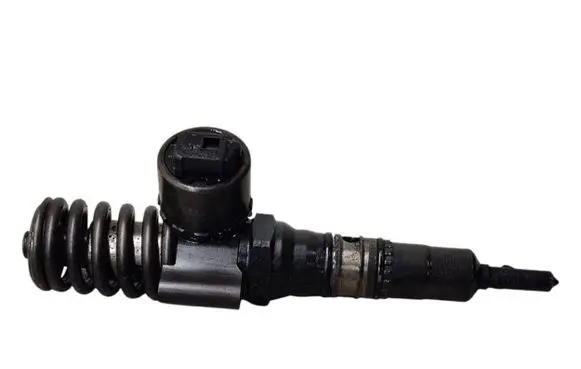 Citroen Berlingo Fuel injector 03G130073G 0414720404